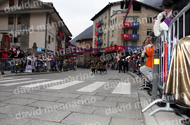 Gara delle Bighe 2011-7855.jpg